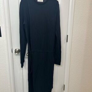 Reality Studio women’s dark navy long sleeves Faye midi dress size m